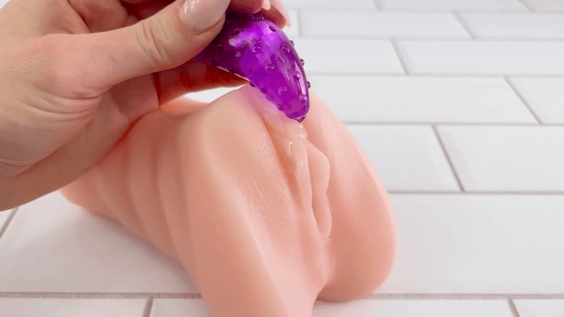 Frisky Finger - Image 5